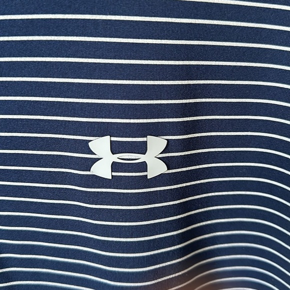 Under Armour Men’s Polo in Navy and Gray stripes - Picture 2 of 6